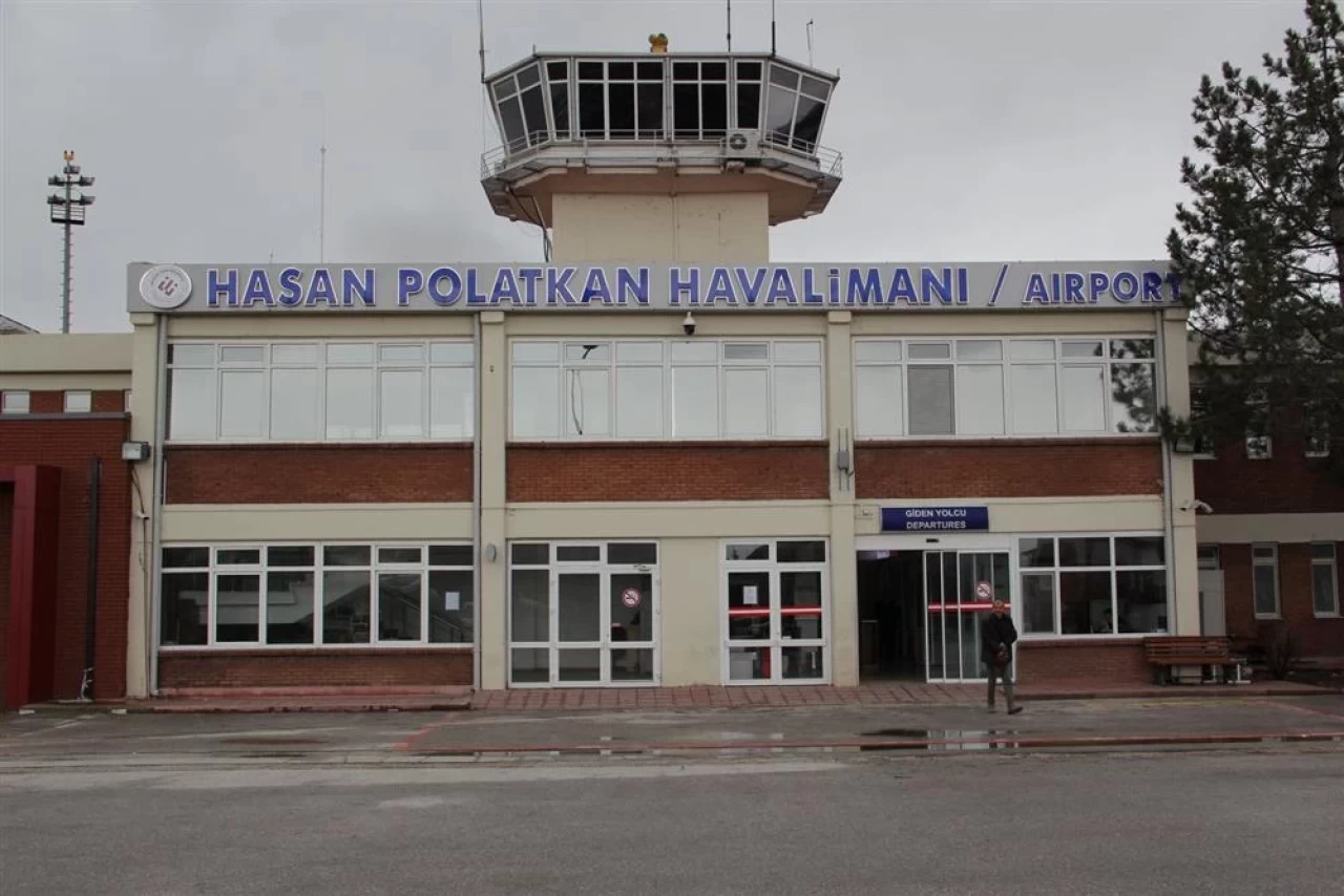 Eskişehir’de Havalimanı Var mı? Hasan Polatkan Havalimanı Nerede?