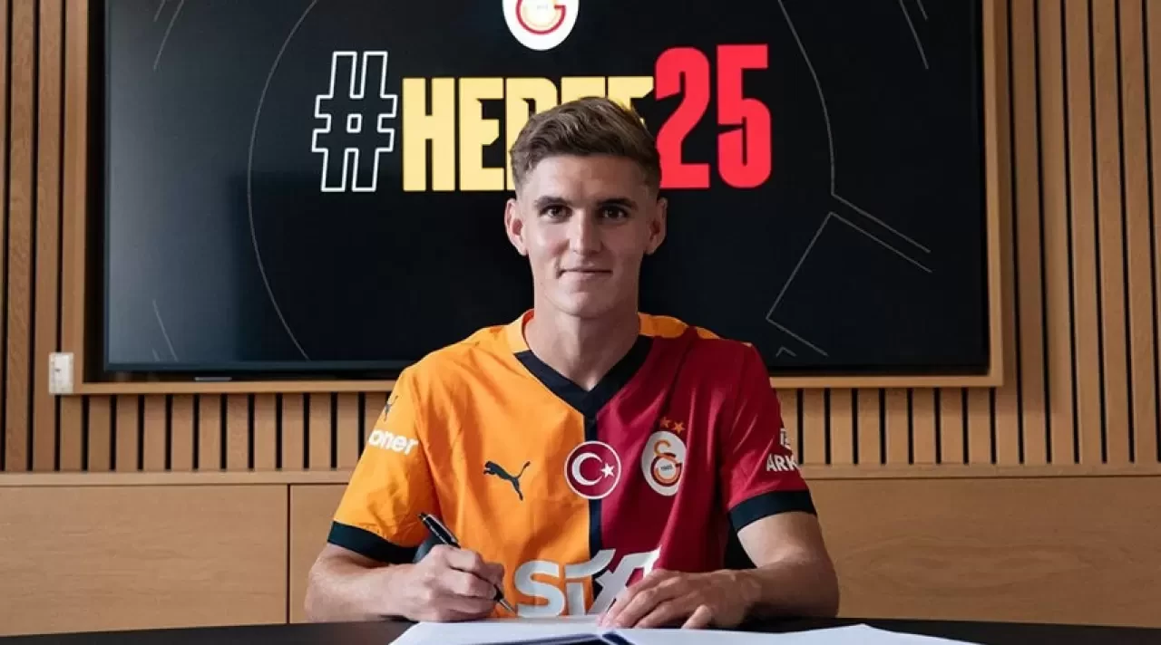 Galatasaray'ın En Büyük Hayal Kırıklığı: Elias Jelert Ayrılıyor!