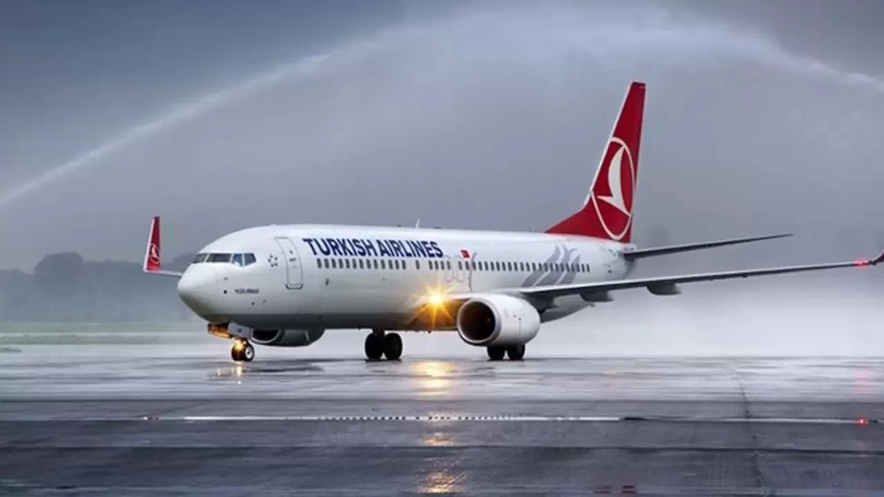 İstanbul’da Beklenen Fırtına Havayolu Seferlerini Etkiledi: THY ve Sabiha Gökçen’de İptaller