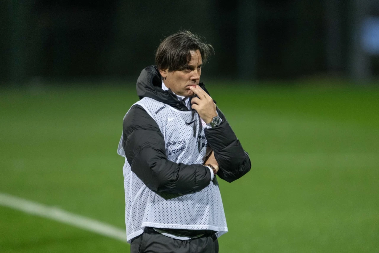 Roma'dan Montella'ya Flaş Teklif! A Milli Takım'ı Bırakacak Mı?