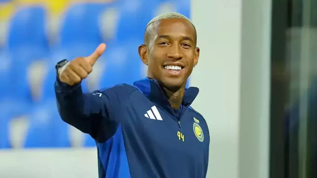 Talisca Fenerbahçe'ye Göz Kırptı! Sosyal Medyada Transfer Ateşi Yandı