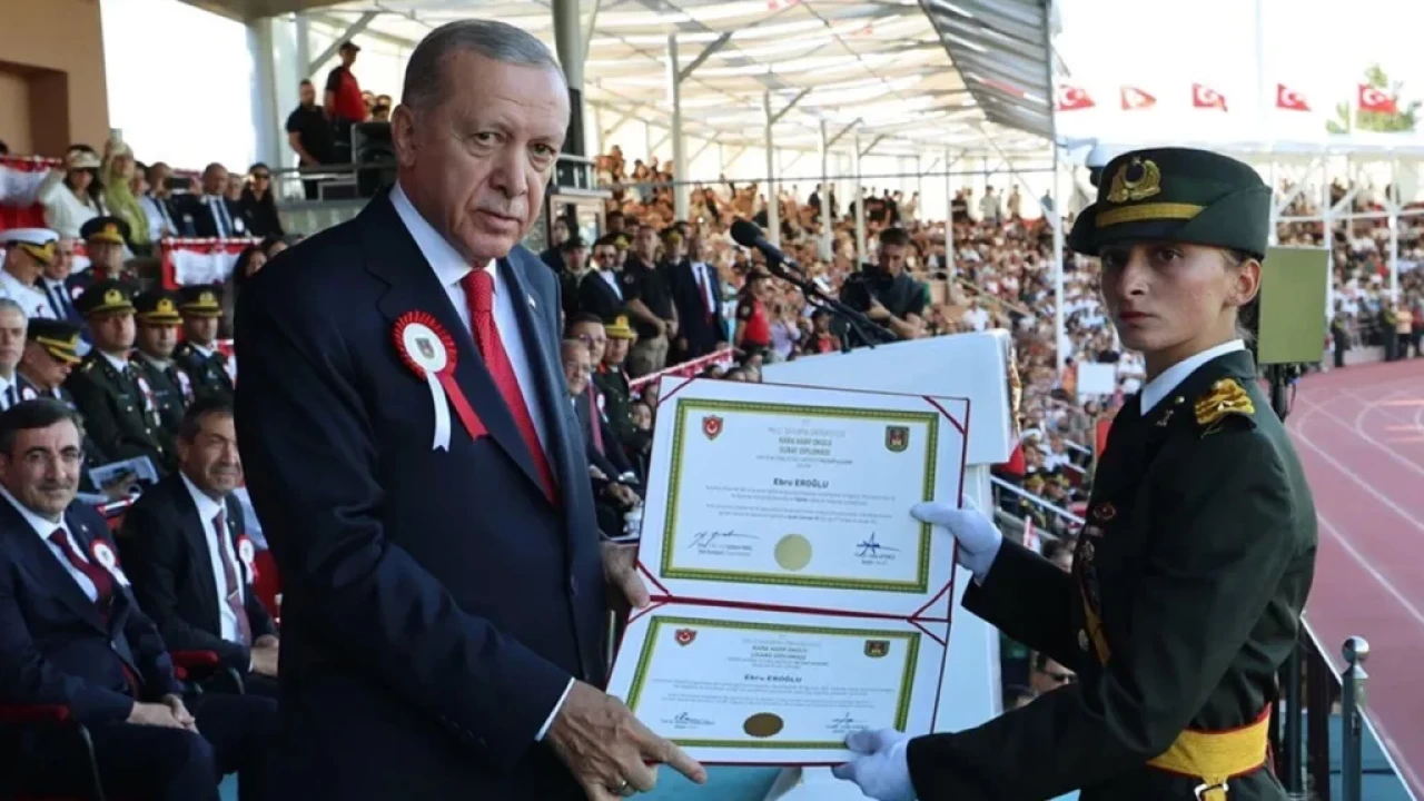 Erdoğan'dan Güler'e Teğmenler Konusunda Uyarı: "Çok Sert Gitmeyin"