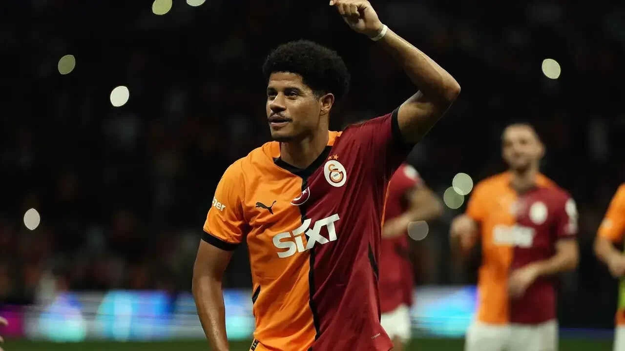 Galatasaray'ın Yeni Transferi Gabriel Sara İngiltere'de En İyiler Arasına Girdi