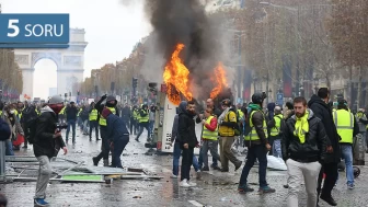 Sarı Yelekliler Yeniden Sokaklarda: Paris’te “Macron İstifa” Sloganları Yankılandı