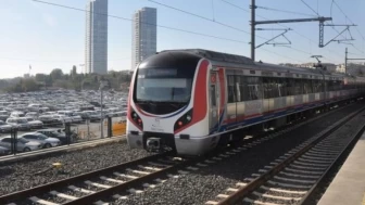 Marmaray'da Bir İntihar Daha! Ayrılık Çeşmesi Durağında Kendini Raylara Attı