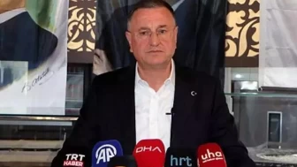 Lütfü Savaş, CHP'den İhraç Edildi