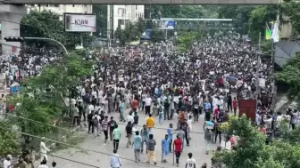 Bangladeş'te Hükümet Karşıtı Protestolar Can Aldı: 93 Ölü!