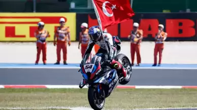 Toprak Razgatlıoğlu Tarih Yazdı! Dünya Superbike Şampiyonu Olarak Zirveye Çıktı!