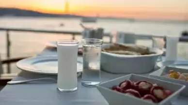 Güncel 50'lik Rakı Fiyatları Ne Kadar? (Yeni Rakı, Efe Rakı, Tekirdağ ve Beylerbeyi Rakı 2024)