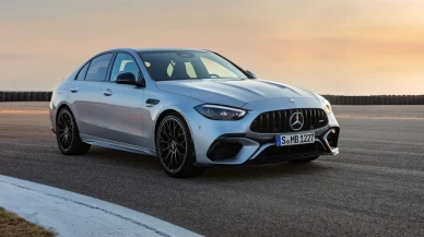 Mercedes AMG C63 SE Performance İlk Bakış: Hızla Dolu Teknoloji