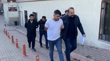 Kayseri'de 3 Arkadaşın Kavgası Kanlı Bitti: Bekar Evinde Korkunç Cinayet!