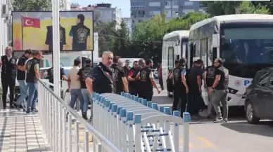 İzmir’deki Elektrik Akımı Olayında Gözaltına Alınan 27 Kişi Adliyeye Sevk Edildi