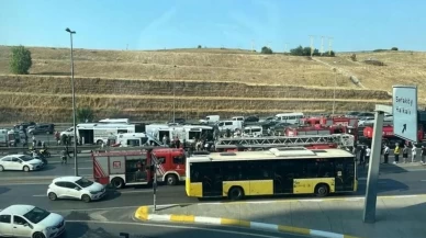 Küçükçekmece'de Metrobüs Kazası: 10 Kişi Yaralandı