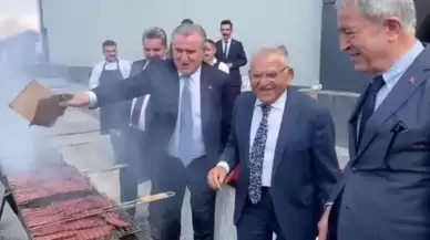 AKP'nin Sucuk Mangal Keyfine Tepkiler Yağıyor: 'Yiyin Efendiler Yiyin'