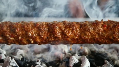 MasterChef Adana Kebap Tarifi: Adana Kebap Nasıl Yapılır, Püf Noktası Nedir?