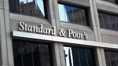 S&P Türkiye'nin Kredi Notunu BB-'ye Yükseltti