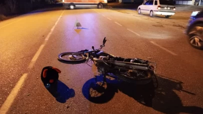 Isparta'da Otomobil ile Motosiklet Çarpıştı: Sürücünün Sağlık Durumu İyi