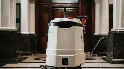 Bunu Yaşamadığımız Kalmıştı! Robot İntihar Etti!