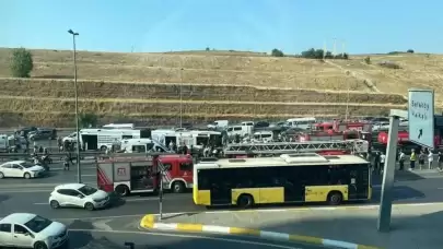 Küçükçekmece'de Metrobüs Kazası: 10 Kişi Yaralandı