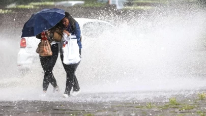 Meteoroloji'den 6 İle Kuvvetli Sağanak Uyarısı