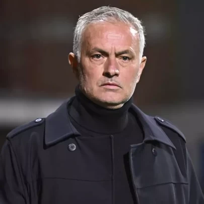 Jose Mourinho Operasyon Geçirecekti: Hastalığı Ortaya Çıktı