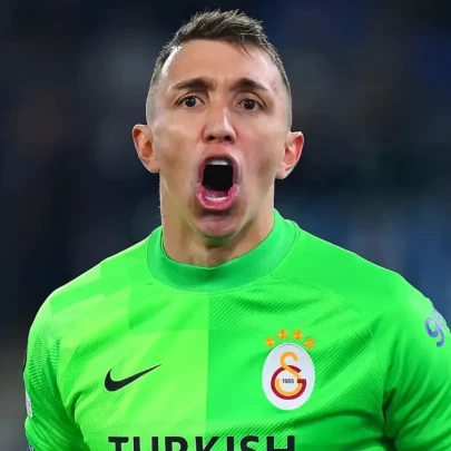 Muslera Galatasaray'dan Ayrılacak mı? Deneyimli Eldivenden Flaş Yanıt