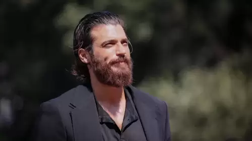 Can Yaman ile Fotoğraf Çektirmenin Bedeli Dudak Uçuklattı