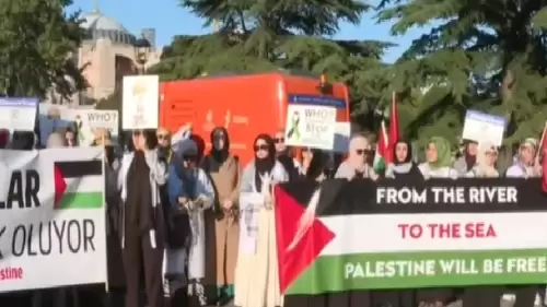 Ayasofya Meydanı'nda Büyük Filistin Mitingi