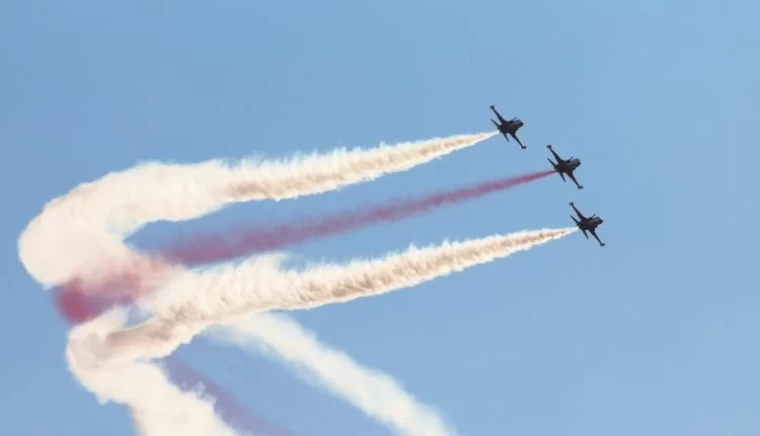 Türk Yıldızları Festivale Damga Vurdu: İşte Muhteşem Uçuş Gösterisi! 3