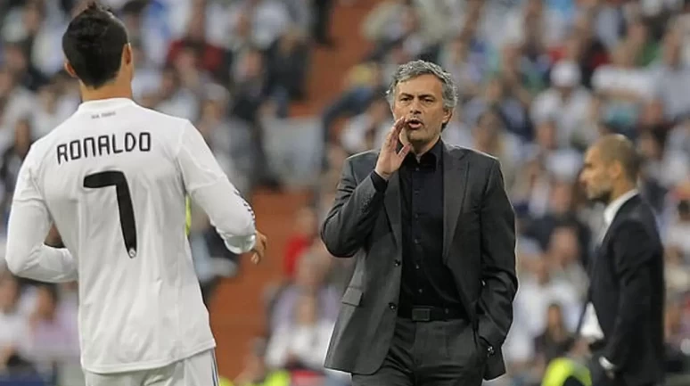 Ronaldo'dan Dikkat Çeken Beğeni! Mourinho'nun Fenerbahçe Yorumu Gündem Oldu