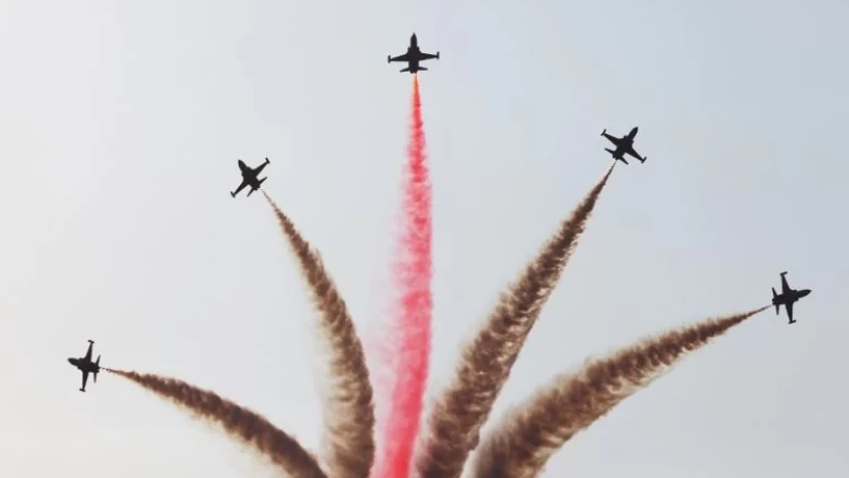 Türk Yıldızları Festivale Damga Vurdu: İşte Muhteşem Uçuş Gösterisi!