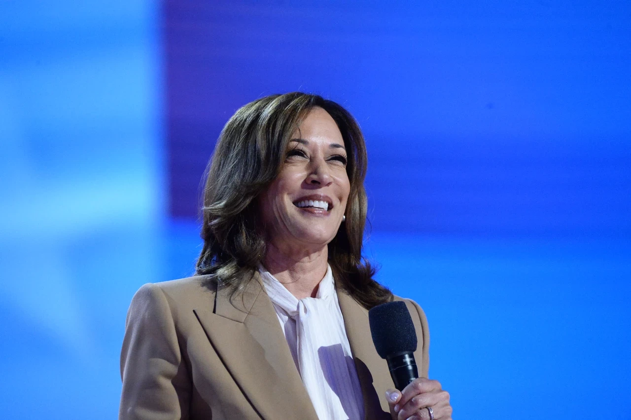 Kamala Harris: "ABD İlk Kadın Başkanına Hazır"