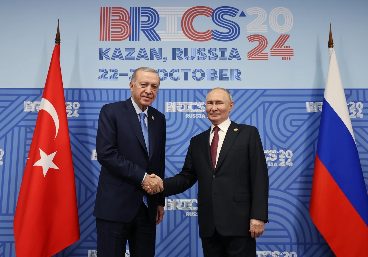 Cumhurbaşkanı Erdoğan'dan 'BRICS' Açıklaması: "Mevcut İttifakların Alternatifi Değil"