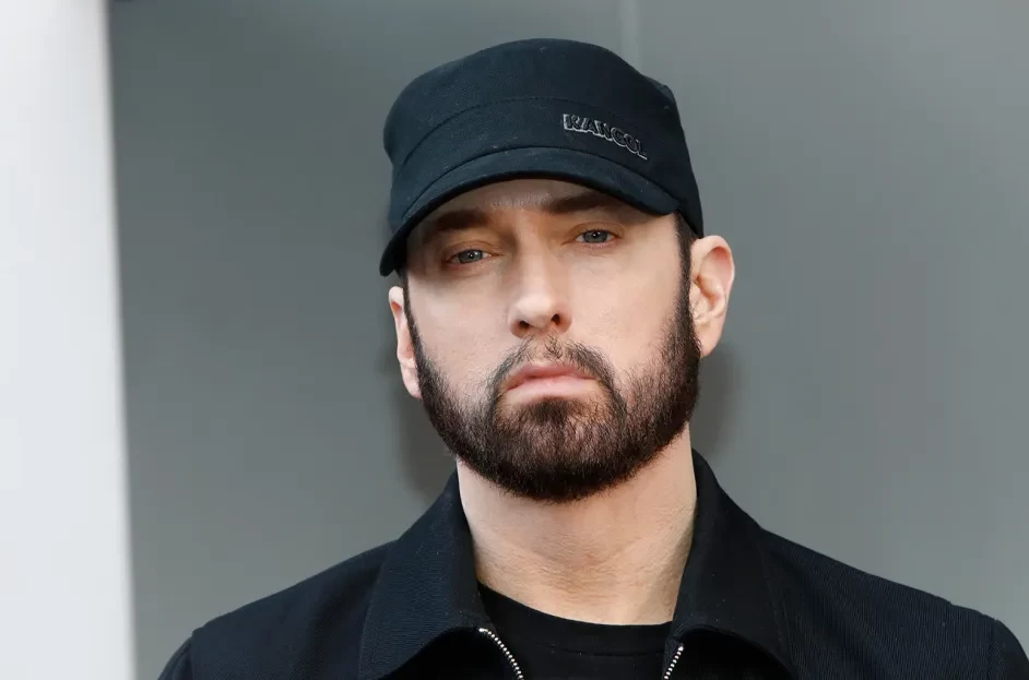 Eminem Dede Oluyor: Müjdeli Haberi Böyle Duyurdu