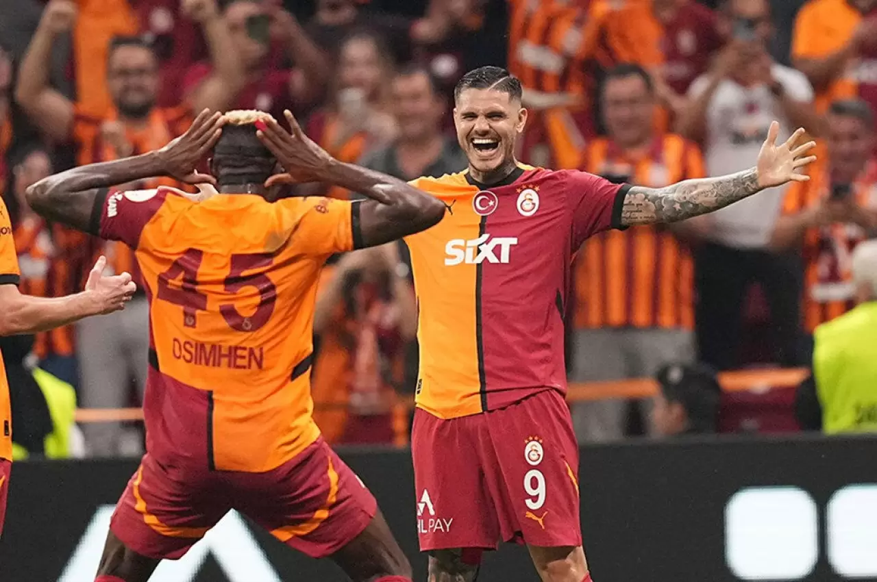 Galatasaray Başkanı Dursun Özbek, Osimhen'in transferi için en önemli faktörü açıkladı - 5. Resim