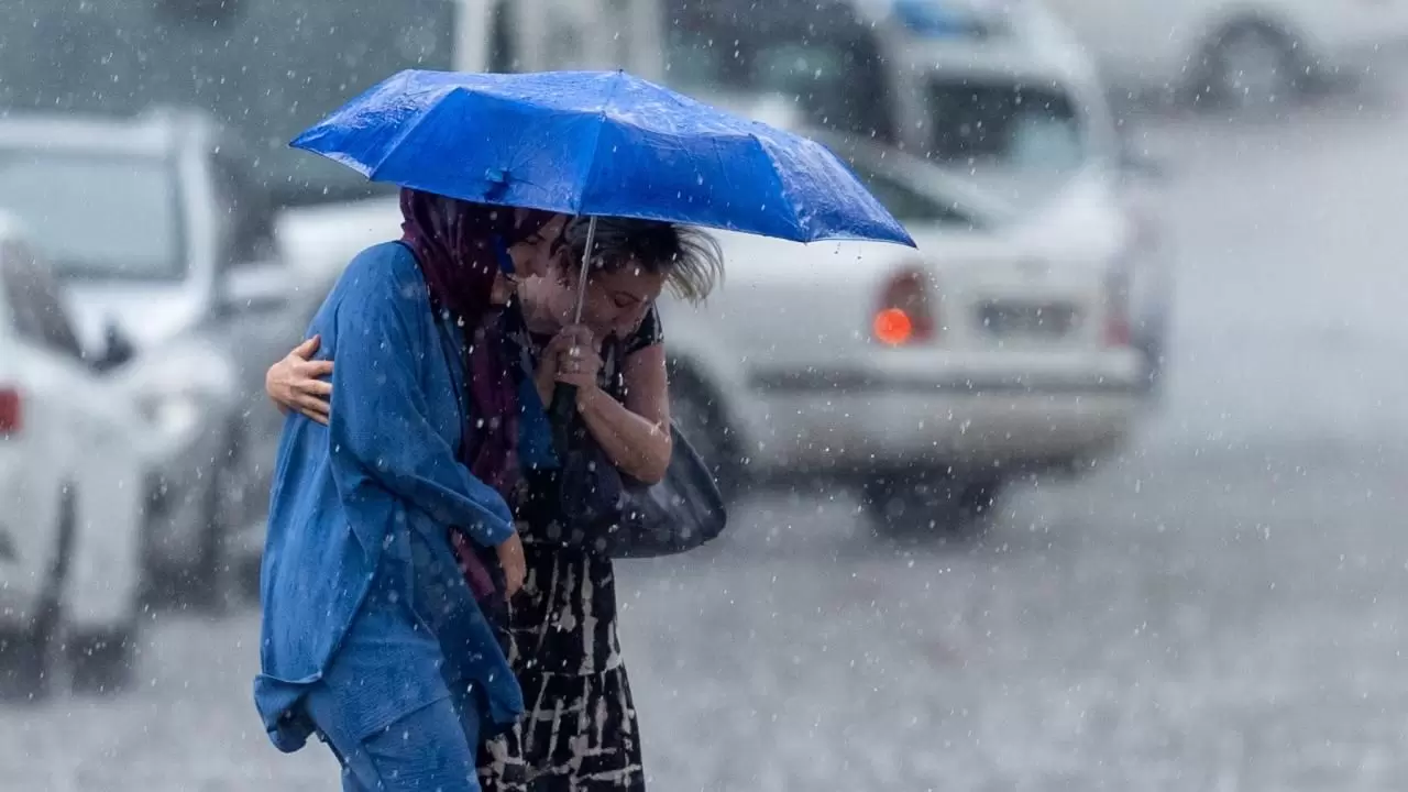 Meteoroloji tarih vererek uyardı! Türkiye 10 gün yağışlı havanın etkisinde kalacak