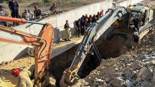 Tuzla'da Şantiyede Göçük Meydana Geldi: 2 İşçi Hayatını Kaybetti!