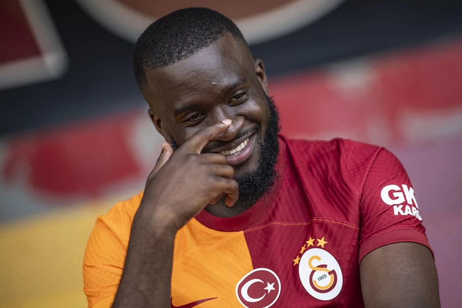 Tanguy Ndombele'nin Son Görünümü Galatasaray Taraftarlarını Şaşırttı