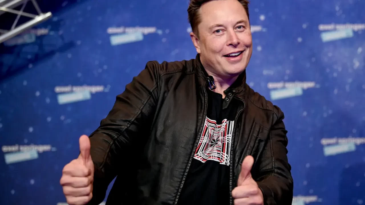 Elon Musk'ın Banka Hesapları Donduruldu