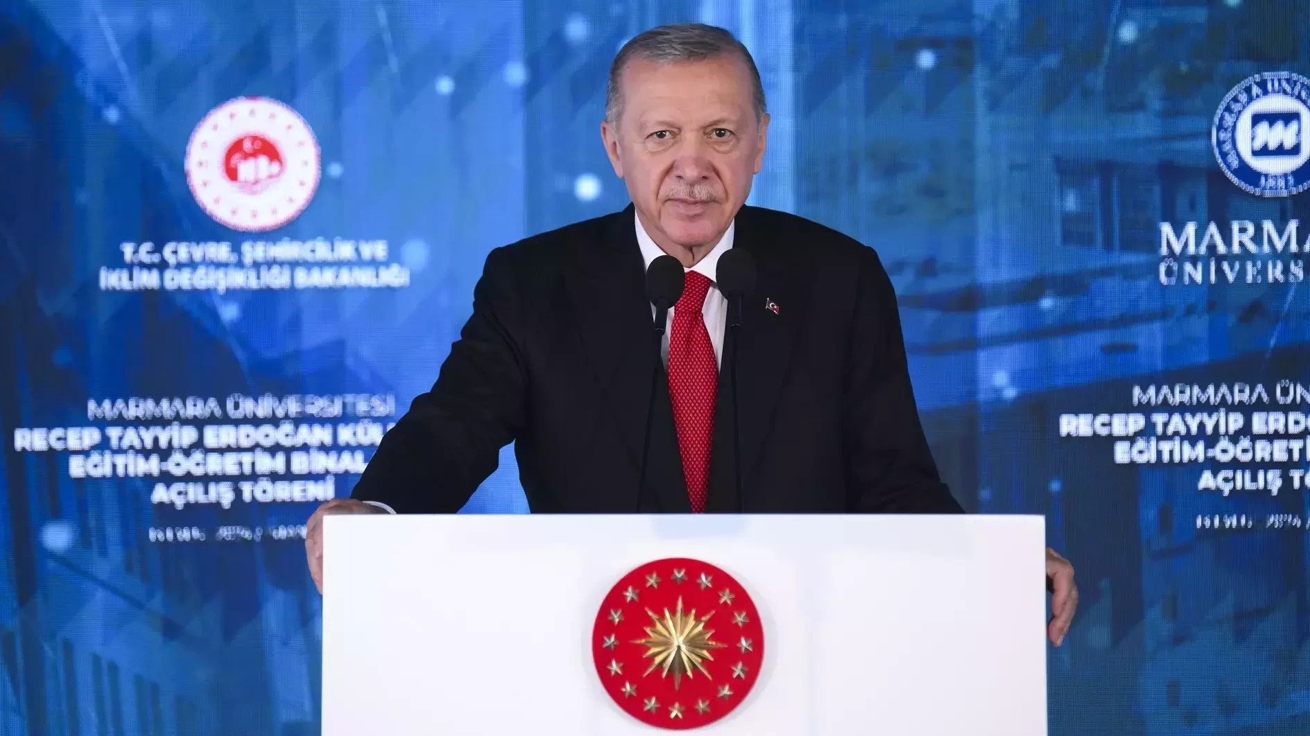 Erdoğan, Yabancı Öğrencilerin Ekonomiye Katkısına Övgüde Bulundu